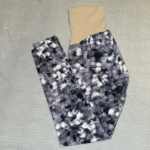 Motherhood Maternity over the belly Leggings